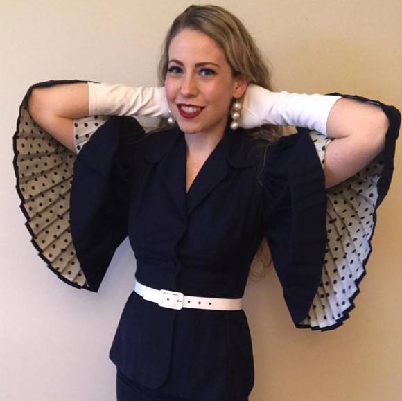 Meet your Posher, Amanda - Picture 1 of 1